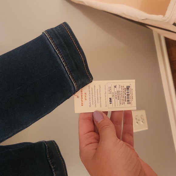 NWT 18 mo Jean jacket - Picture 4 of 5